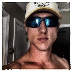 Meet your Posher, Douglas